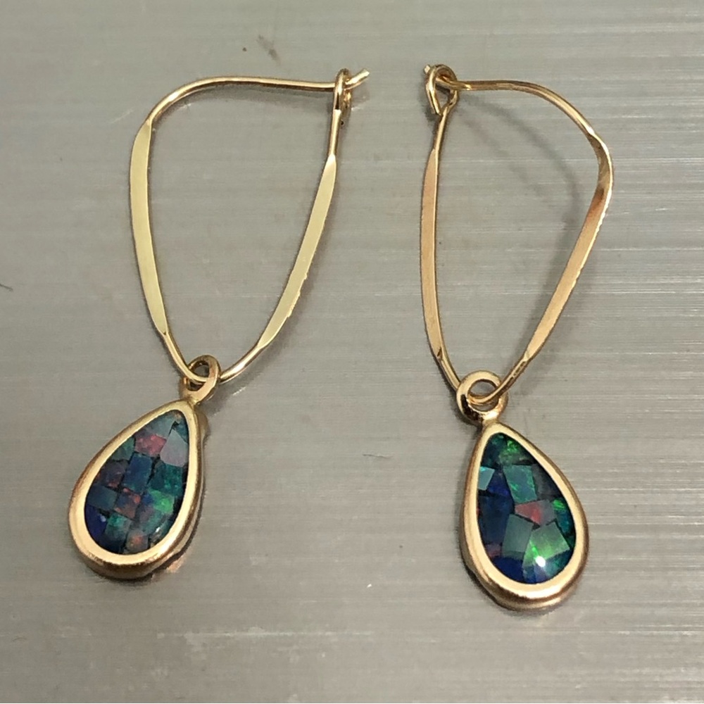 14K ZZ  Gold  Opal Dangle  Earrings